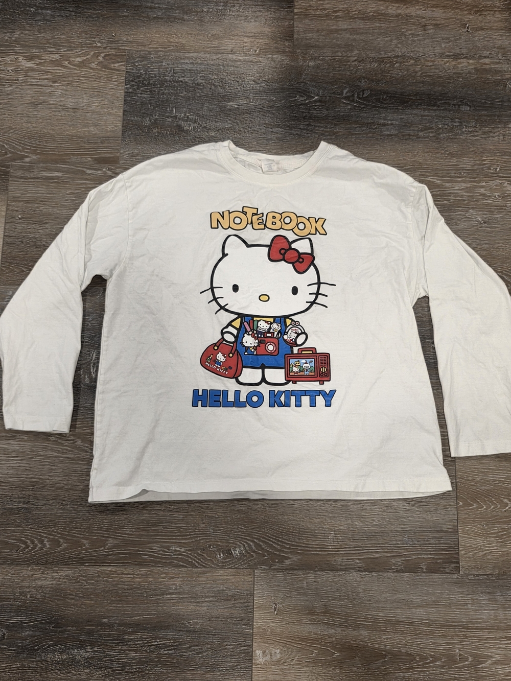Uniqlo Hello Kitty Notebook Graphic Long SHello Kitty White Long-Sleeve Kids Top